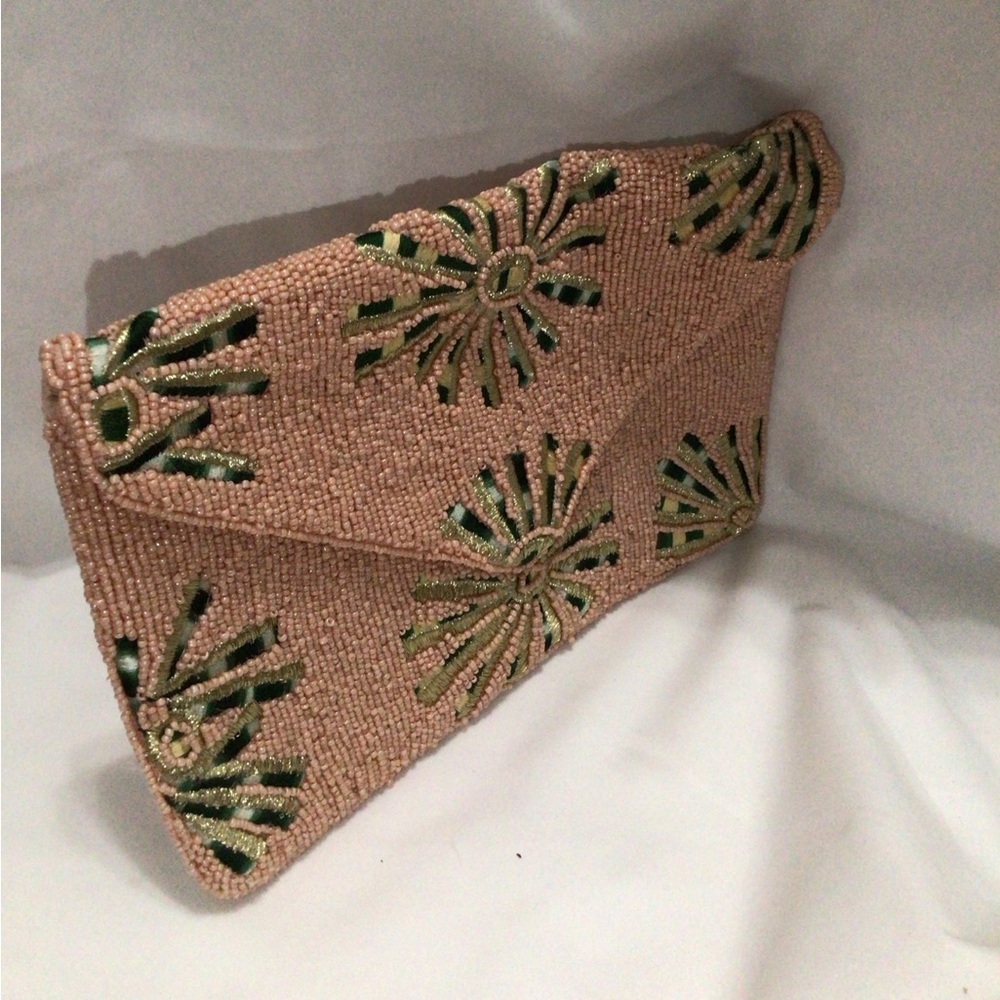 Beaded Pink and Green Floral Clutch Bag - Picture 2 of 9